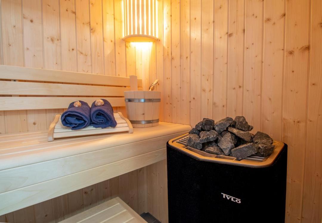 Sielhuus 5, Ferienwohnung Mit Sauna In Fedderwardersiel บุทยาดิงเงน ภายนอก รูปภาพ