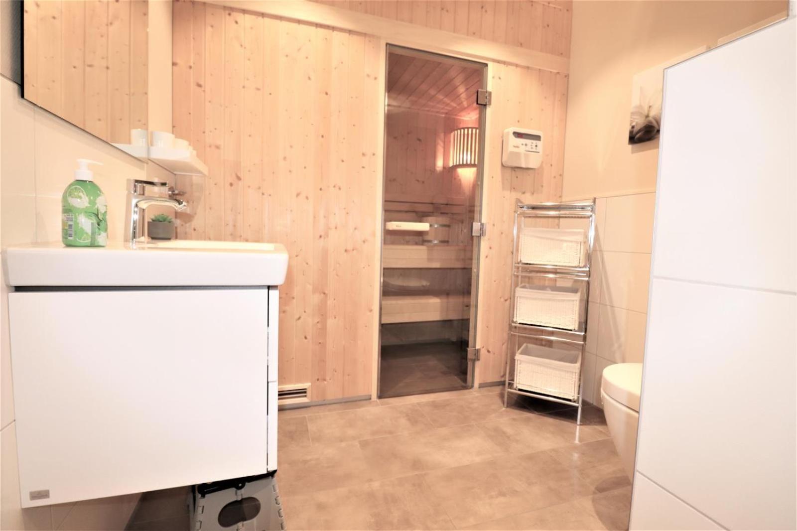 Sielhuus 5, Ferienwohnung Mit Sauna In Fedderwardersiel บุทยาดิงเงน ภายนอก รูปภาพ